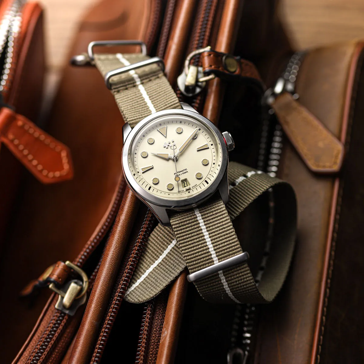 1973 British Military Watch Strap: CADET Marine Nationale - Grey, White Stripe