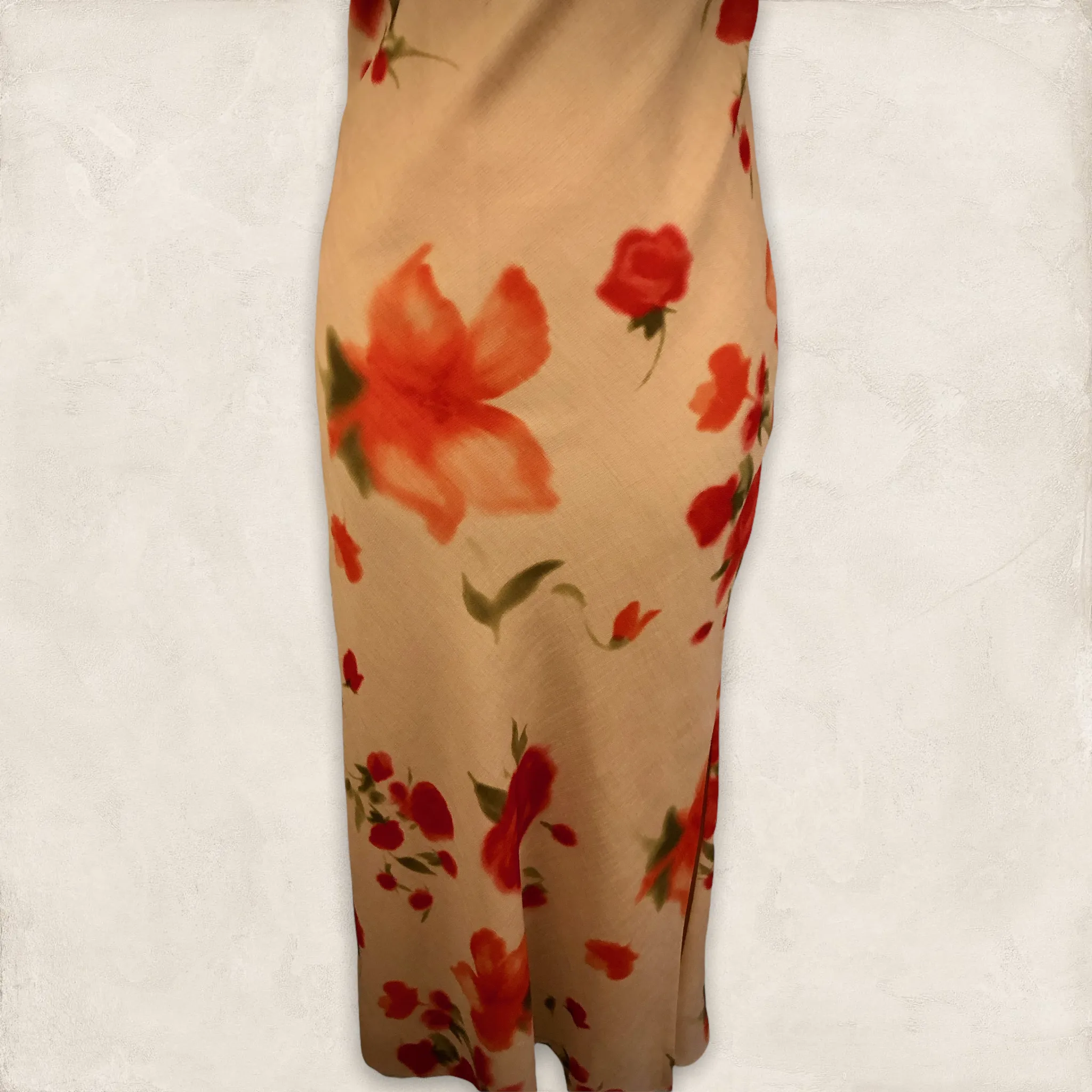 Chrystiano Beige & Red Floral Special Occasion Outfit  UK 12 US 8 EU 40