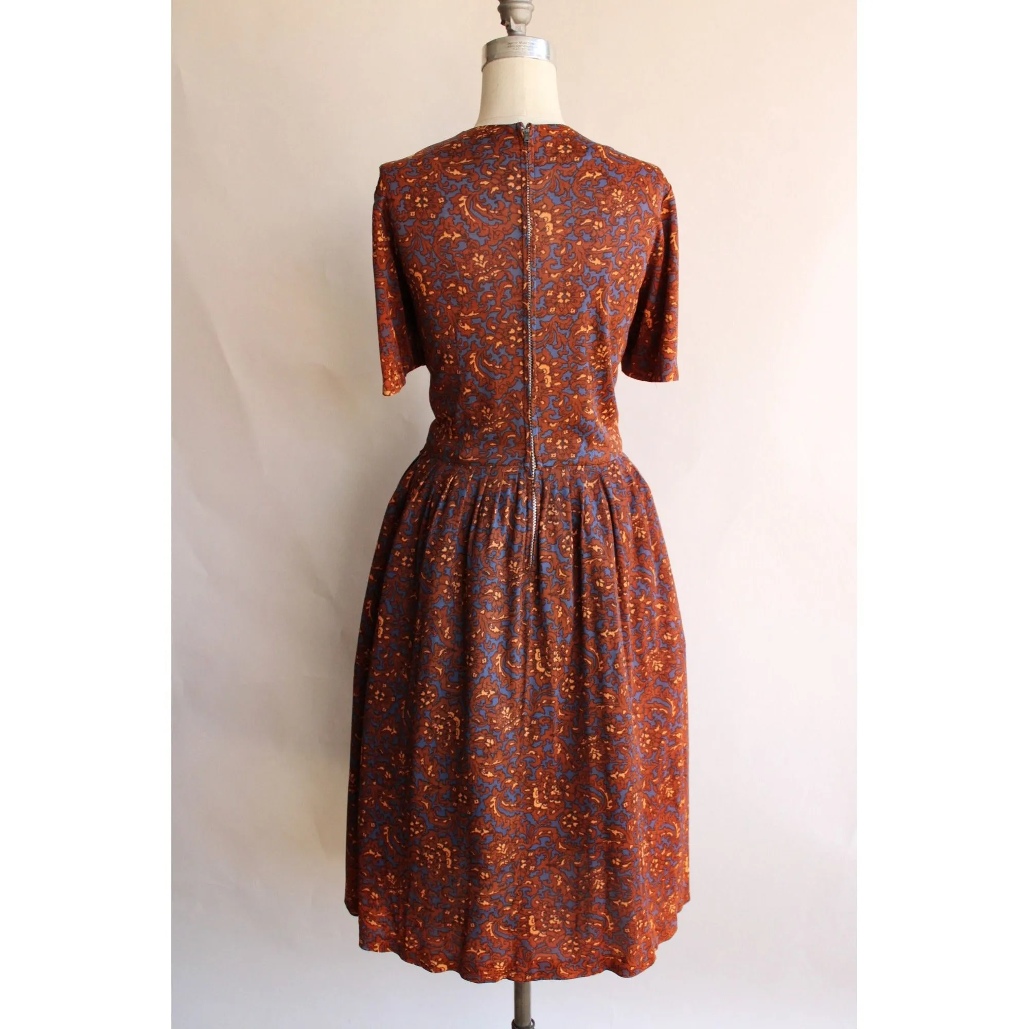 Vintage 1950s 1960s Sears Dress in a Nylon Floral Print